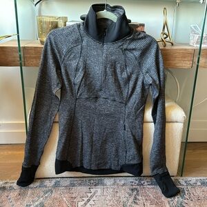 Lululemon long sleeve zip top